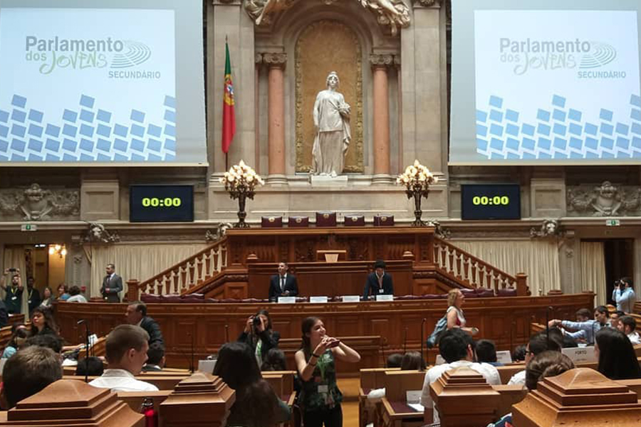 Programa Parlamento dos Jovens – Ensino Secundário